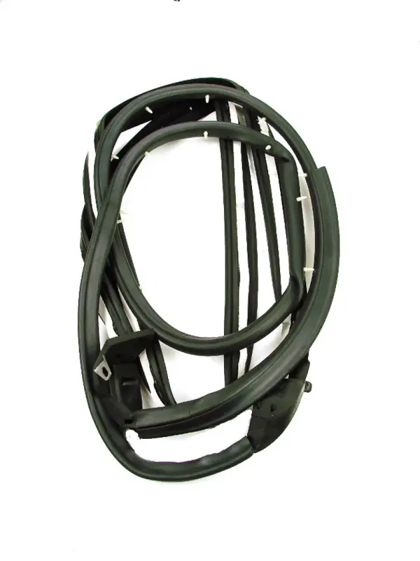Tailgate Seal - 75-91 Chevy GMC Suburban