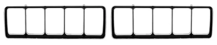 Tail Lamp Bezels - LH/RH Pair - 71 GTX Road Runner